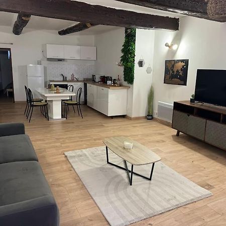 Appartement T2 Cosy Centre-Ville Pernes-les-Fontaines Esterno foto